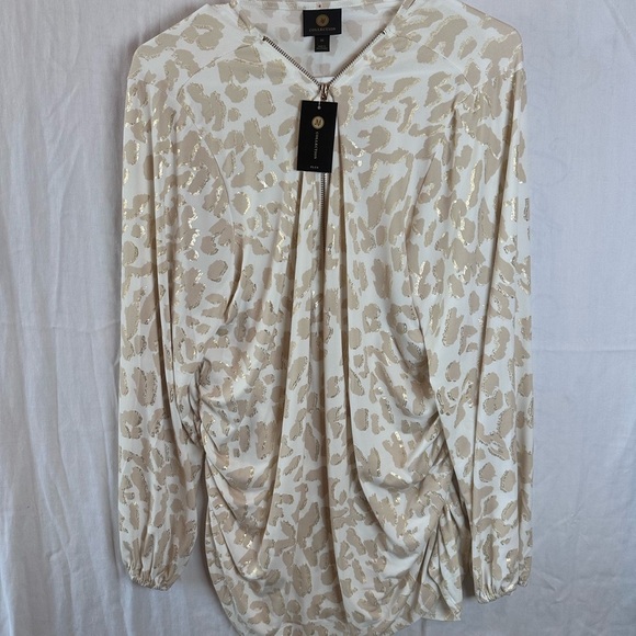 JM Collection Tops - JM Collection Animal Print Women's 2X
Embellished Top